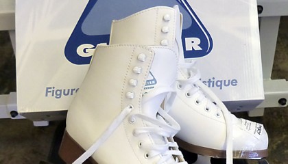 New Glacier Women’s Figure Skates